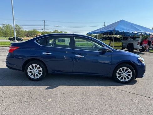 Used 2019 Nissan Sentra S w/ Appearance Package FWD image 6