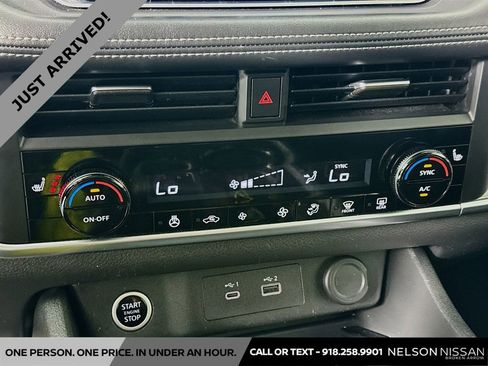 Certified 2023 Nissan Rogue SV w/ SV Premium B Package image 15