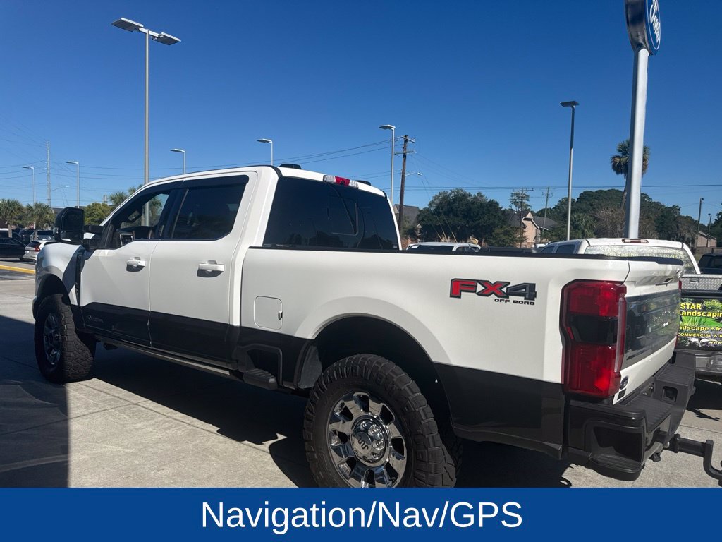 Used 2025 Ford F250 King Ranch w/ FX4 Off-Road Package AWD/4WD image 4