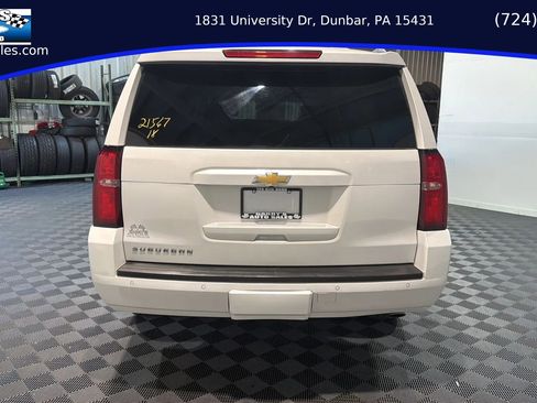 Used 2018 Chevrolet Suburban LT w/ LT Signature Package AWD/4WD image 6