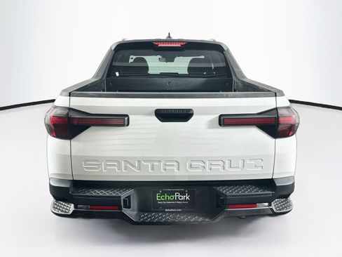 Used 2025 Hyundai Santa Cruz SEL FWD image 7