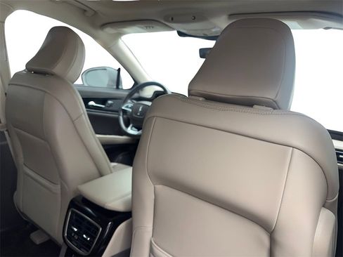 Used 2022 Lincoln Nautilus Reserve image 41