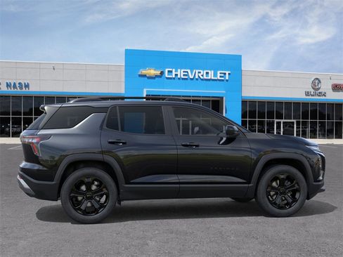 New 2026 Chevrolet Equinox LT w/ Midnight Edition image 5