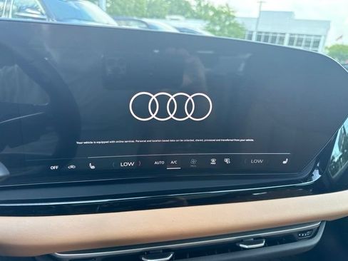 Used 2025 Audi A5 2.0T Premium w/ Convenience Package AWD/4WD image 9