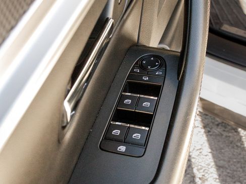 Used 2024 MAZDA CX-90 3.3 Turbo w/ Premium Plus Pkg image 13