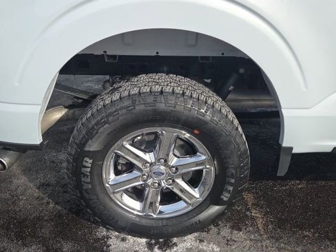 Used 2025 Ford F150 XLT w/ Equipment Group 301A Standard image 6