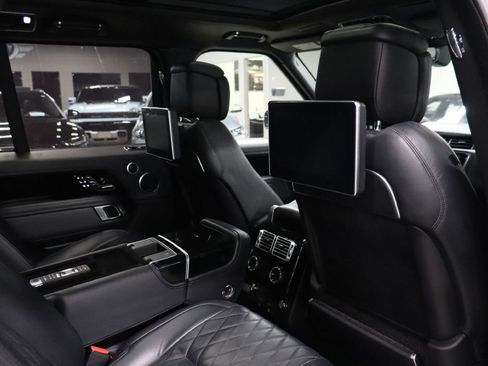 Used 2019 Land Rover Range Rover SV Autobiography Dynamic image 23