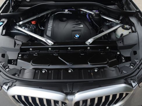 Used 2025 BMW X5 xDrive40i image 26