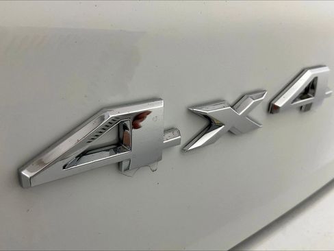 New 2026 Jeep Compass Limited image 22