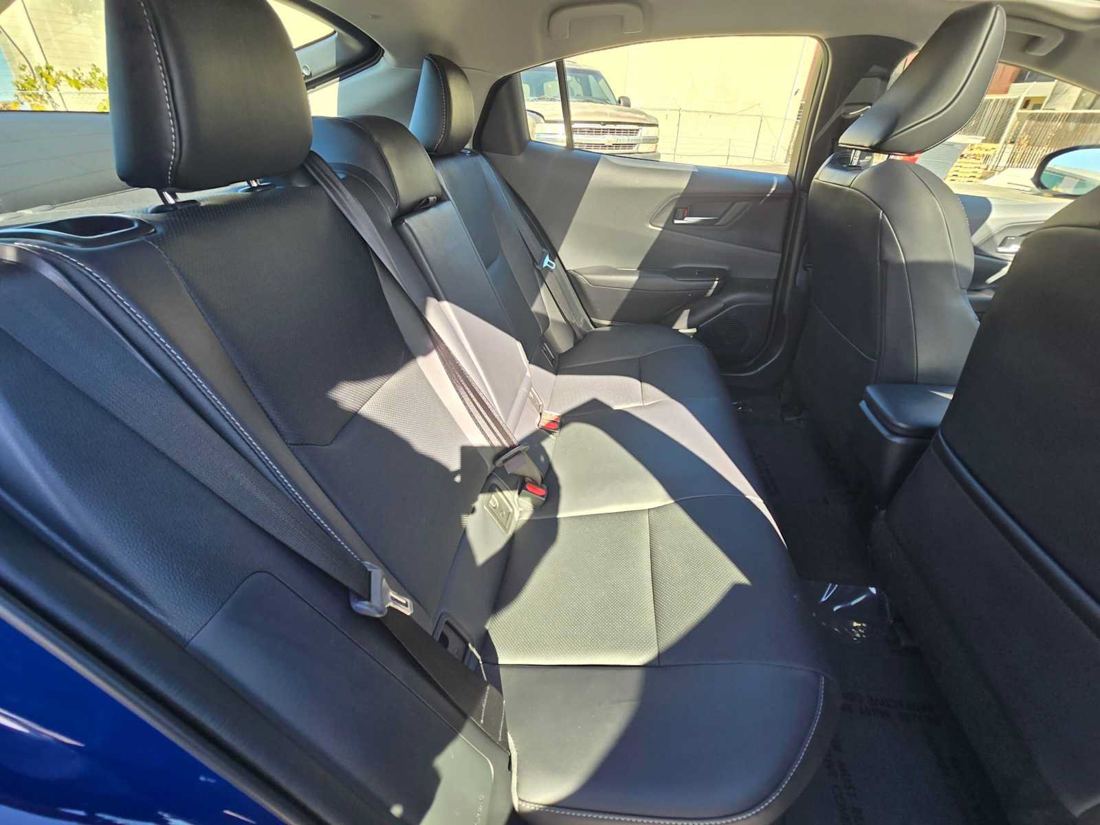 Used 2026 Toyota Prius XLE AWD/4WD image 12