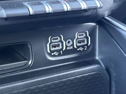 Used 2022 RAM 1500 Big Horn AWD/4WD image 27