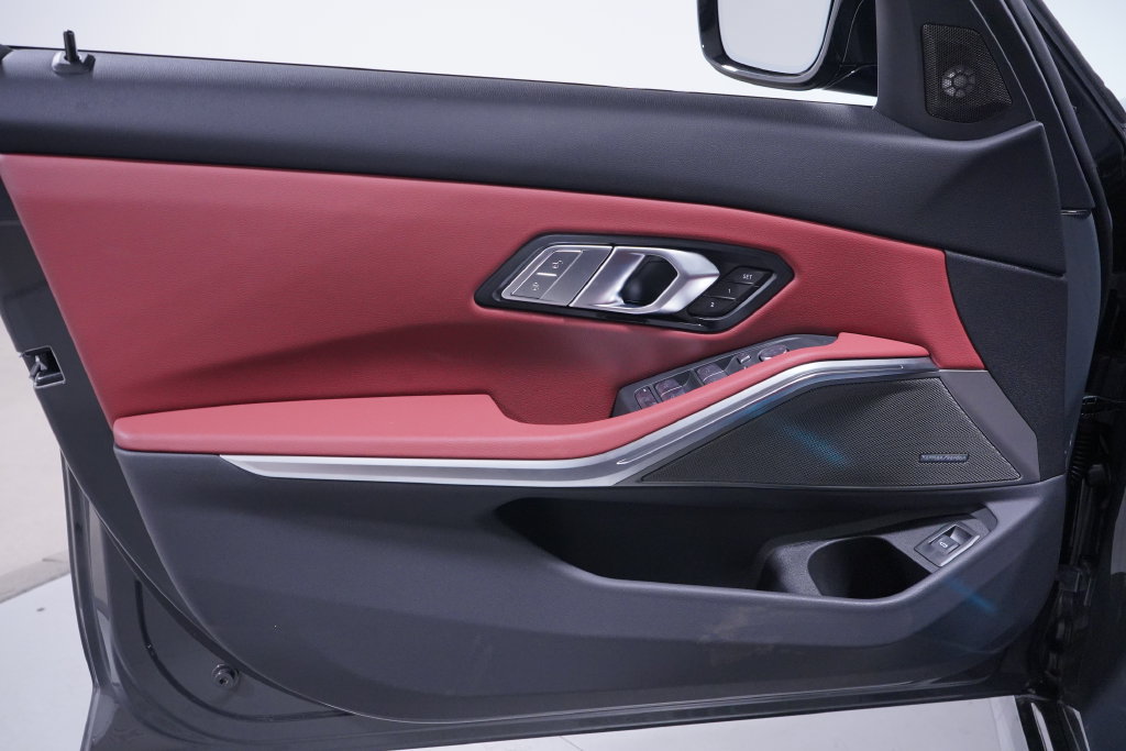 New 2026 BMW M340i w/ Shadowloine Package RWD image 22