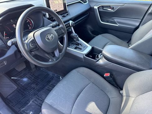 Used 2024 Toyota RAV4 XLE FWD image 10