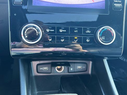 Used 2023 Hyundai Santa Cruz SEL w/ Activity Package image 24