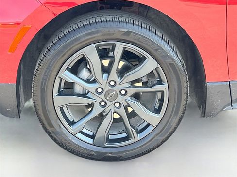 Used 2024 Chevrolet Equinox RS w/ RS Leather Package image 29