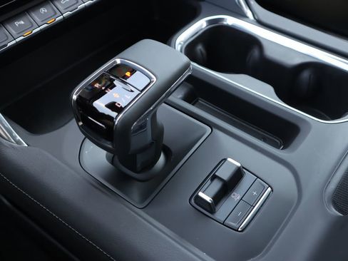 New 2025 GMC Sierra 1500 Denali w/ Denali Reserve Package image 13