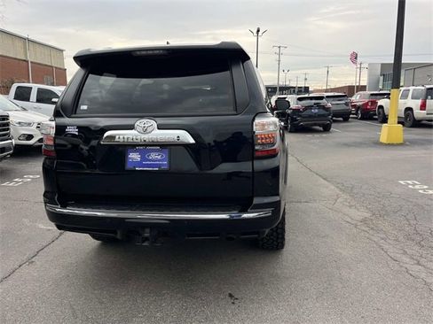 Used 2023 Toyota 4Runner Limited image 4