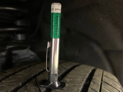 Used 2025 Ford Escape ST-Line image 36