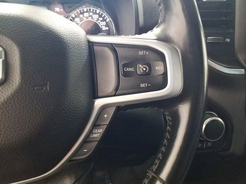 Used 2022 RAM 1500 Big Horn AWD/4WD image 5