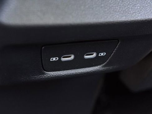 New 2026 Volkswagen Tiguan SE AWD/4WD image 24