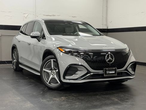 Certified 2023 Mercedes-Benz EQS 580 4MATIC SUV image 2