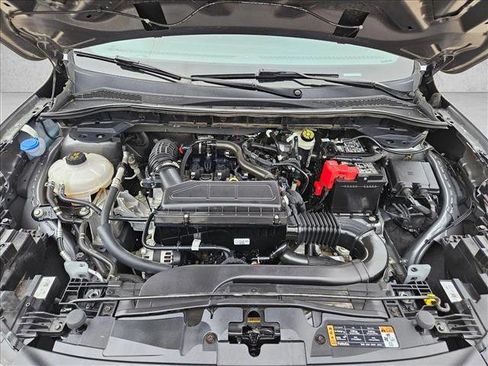 Used 2025 Ford Escape ST-Line FWD image 21