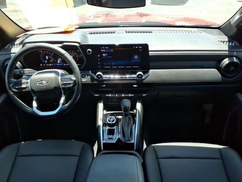 Used 2025 Chevrolet Colorado Trail Boss AWD/4WD image 14