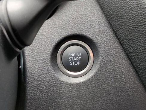 Used 2026 Toyota Corolla SE w/ SE Package FWD image 21
