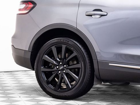 Used 2021 Lincoln Nautilus Reserve w/ Monochromatic Package image 34