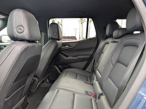 Certified 2025 Chevrolet Equinox LT w/ Convenience Package II image 16