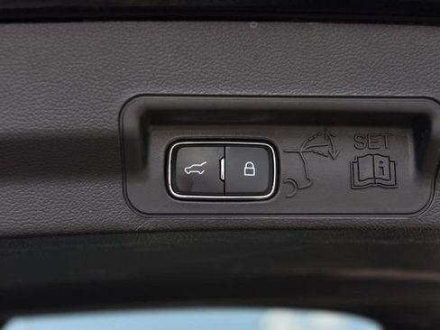 Used 2023 Ford Explorer ST w/ Equipment Group 401A AWD/4WD image 26