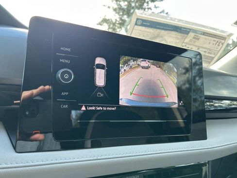 New 2026 Volkswagen Taos S image 32