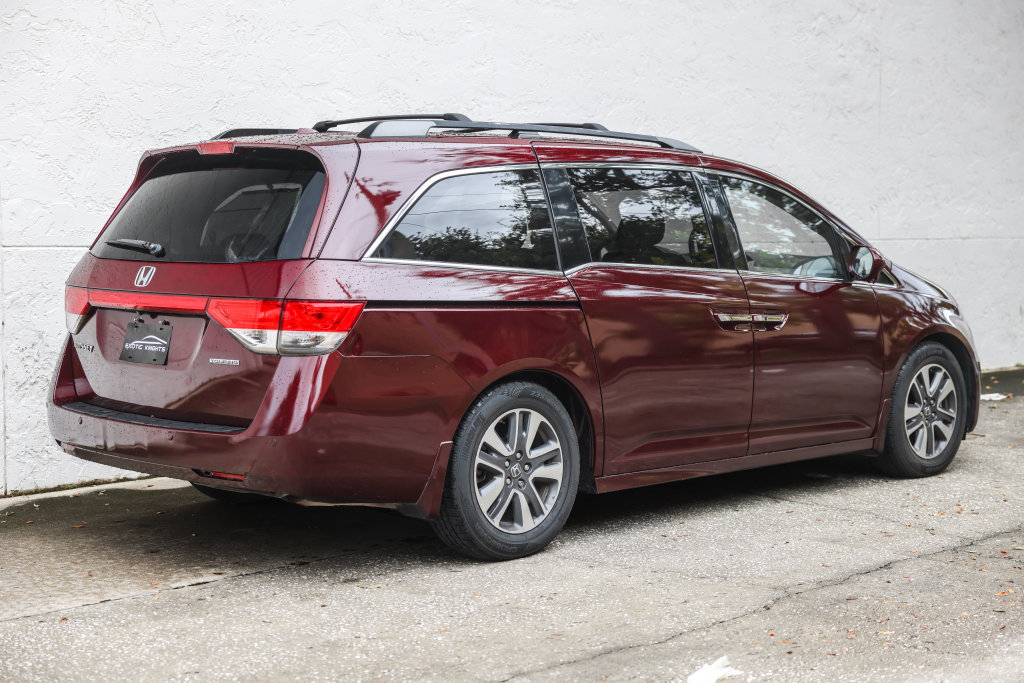 Used 2015 Honda Odyssey Touring image 7