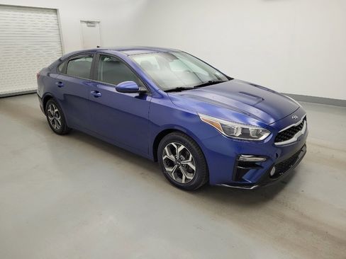 Used 2020 Kia Forte LXS FWD image 11