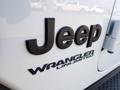 Used 2020 Jeep Wrangler Unlimited Sport AWD/4WD image 13