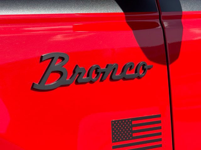 Used 2021 Ford Bronco 4-Door AWD/4WD image 11