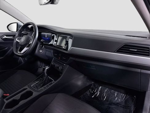 Certified 2024 Volkswagen Jetta S FWD image 30