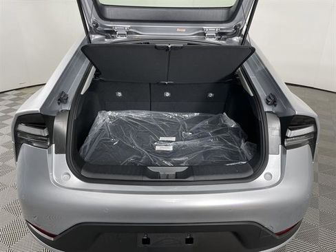 New 2026 Toyota Prius Plug-In Hybrid image 15