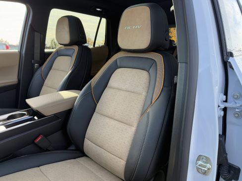 New 2026 Chevrolet Equinox ACTIV w/ Convenience Package III image 11