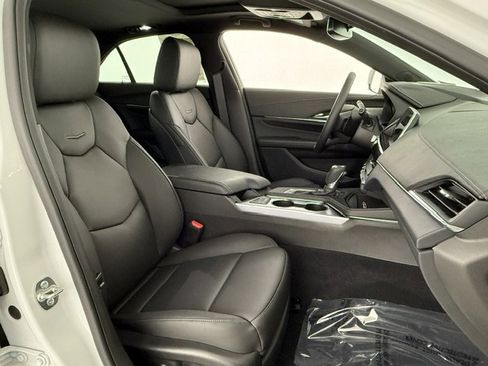 Used 2026 Cadillac CT4 Premium Luxury RWD image 18