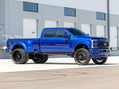 Used 2026 Ford F450 Platinum w/ Platinum Plus Package AWD/4WD image 6