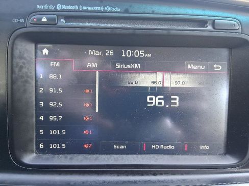 Used 2015 Kia Optima EX image 30