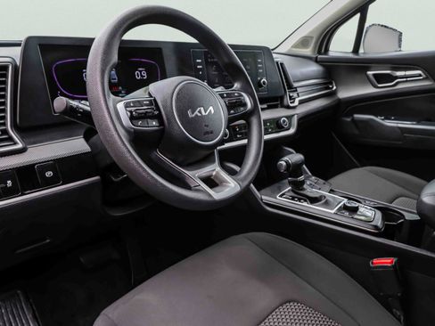 Certified 2023 Kia Sportage LX AWD/4WD image 7