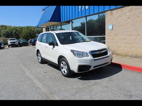 Used 2018 Subaru Forester 2.5i image 1