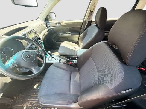 Used 2011 Subaru Forester 2.5X Premium AWD/4WD image 19