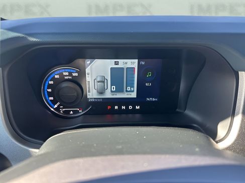 Used 2024 Ford Bronco Outer Banks image 23