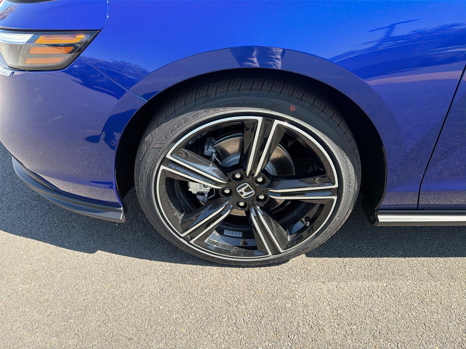 New 2026 Honda Accord Hybrid Sport image 29