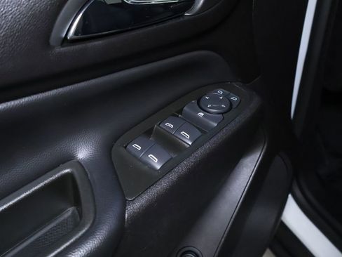 Used 2024 Chevrolet Equinox LT image 13