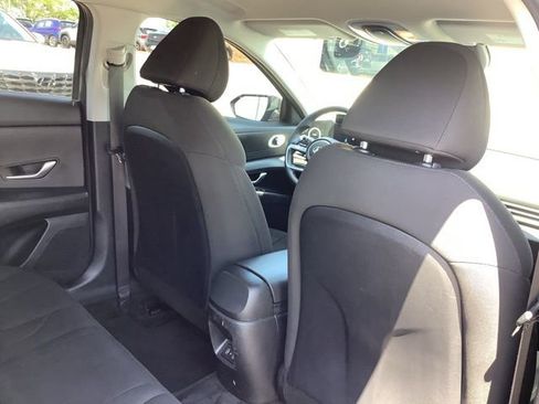 Used 2024 Hyundai Elantra Blue image 26