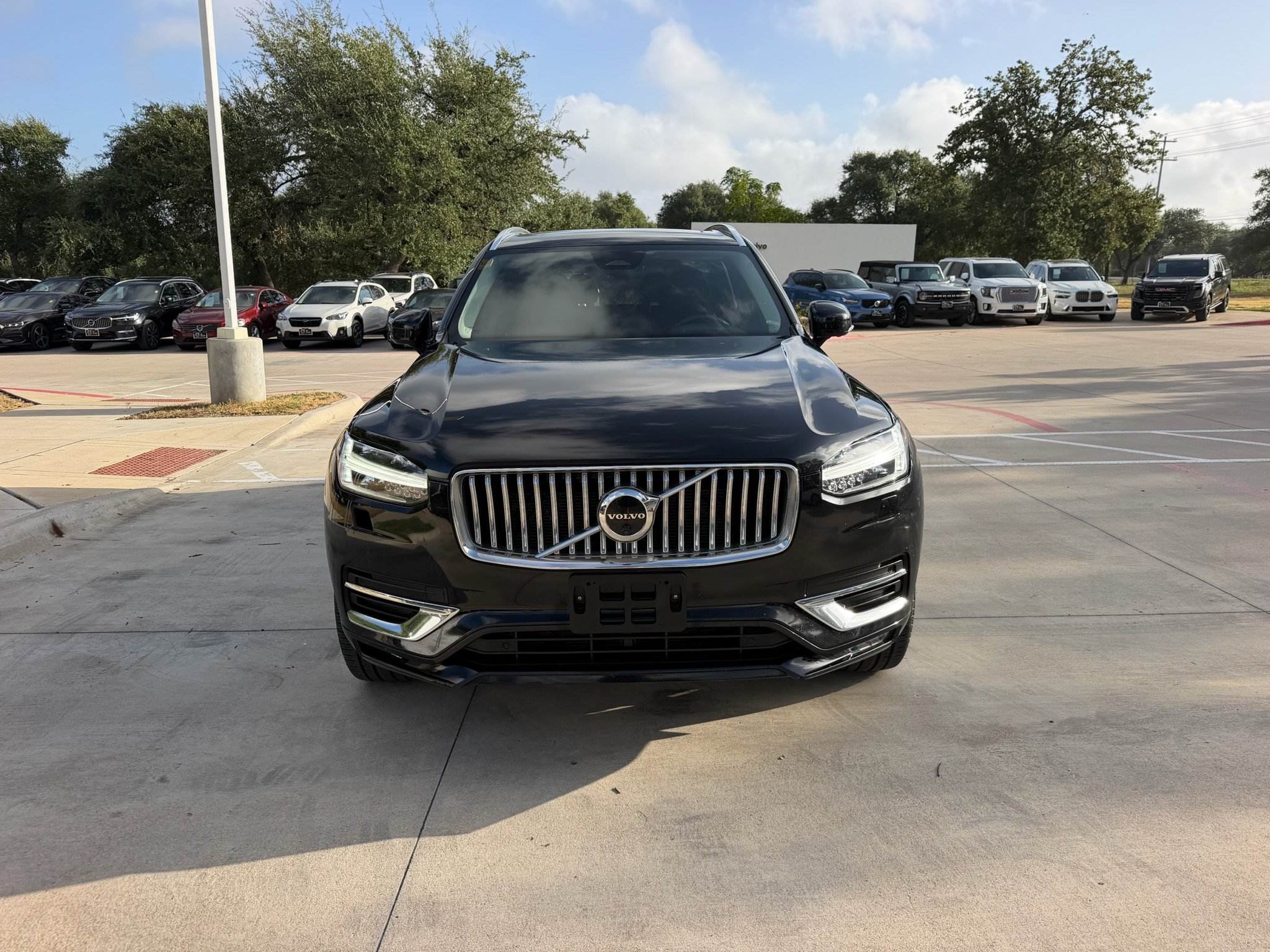 Used 2023 Volvo XC90 B6 Plus AWD/4WD image 8